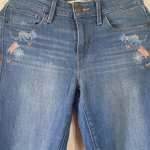 Levi's Light Blue Straight-Leg Jeans with Floral Embroidery. Size 27.